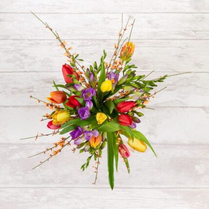 Buchet "Happy”-buchet happy lalele frezii ginster 2