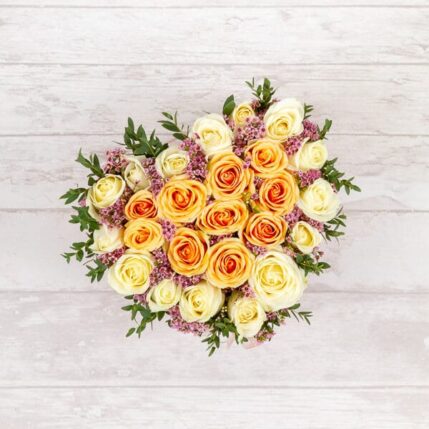 Hearth-cutie cu flori hearth trandafiri wax flower eucalypt 2